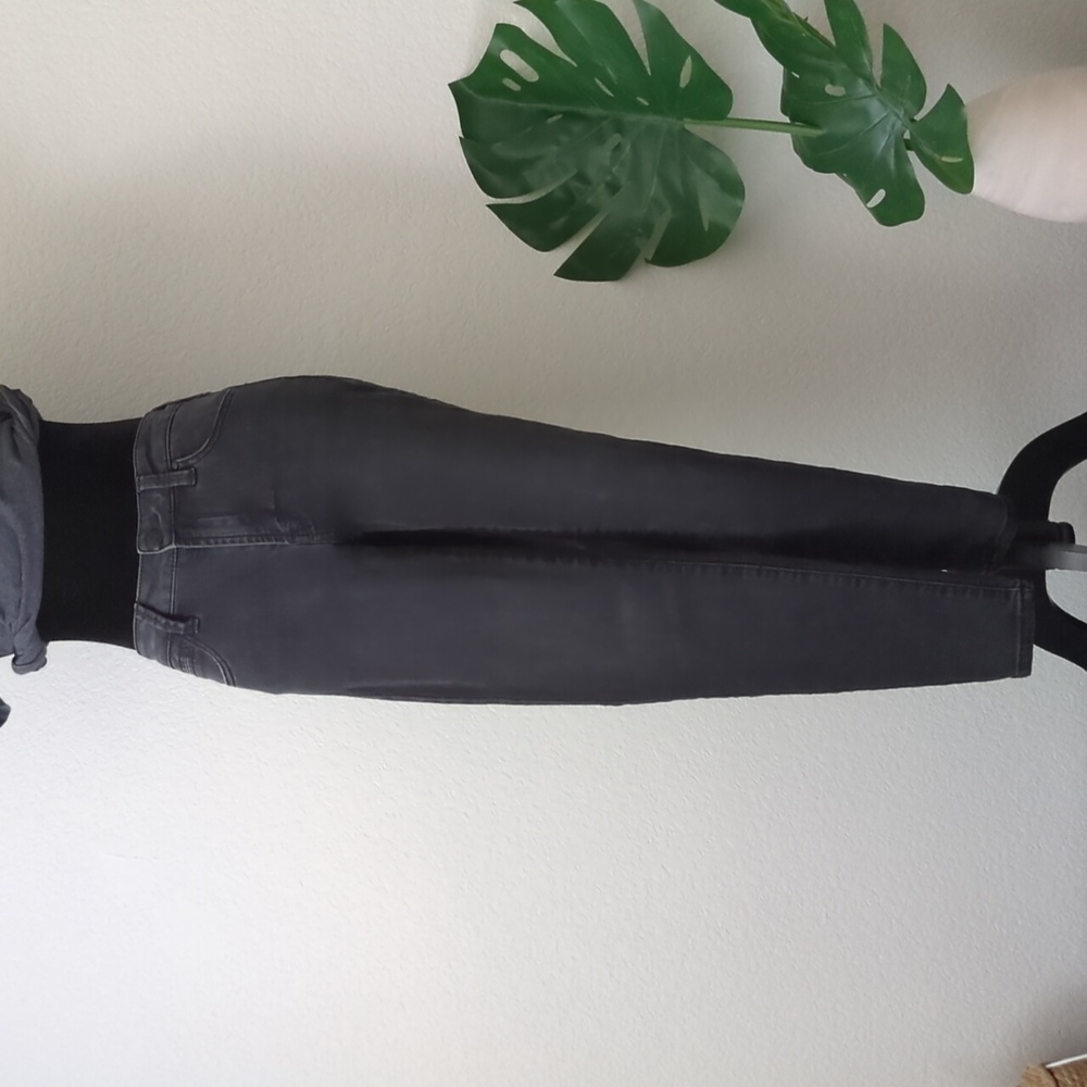 Rachel Roy stretchy skinny jeans washed black size 4/28